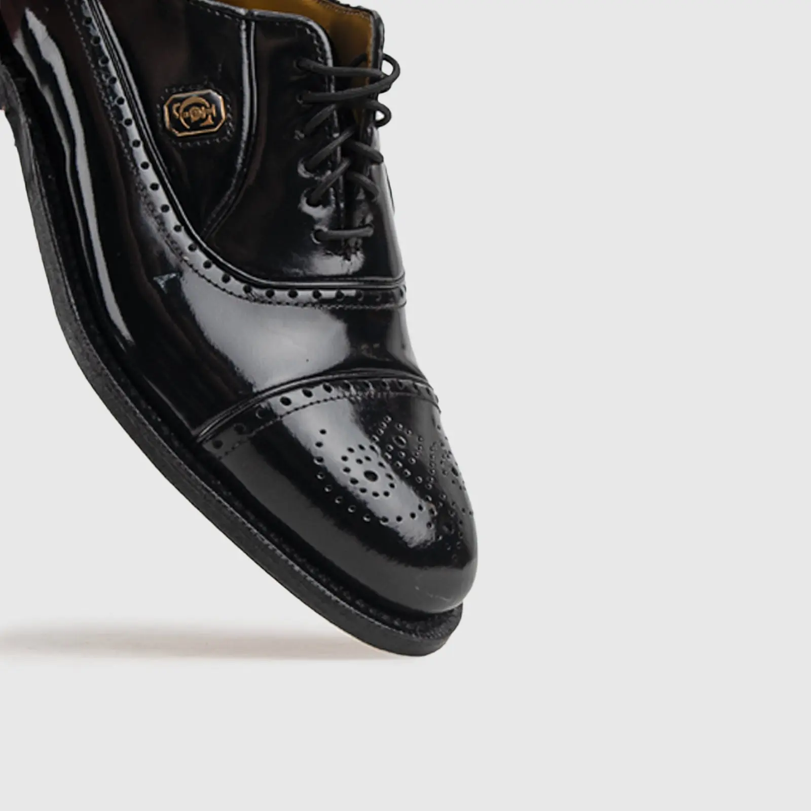Crockett and Jones Men's Lace Up Punched Toe Cap Jason 62.C15263D Black CJ6 - Image 5