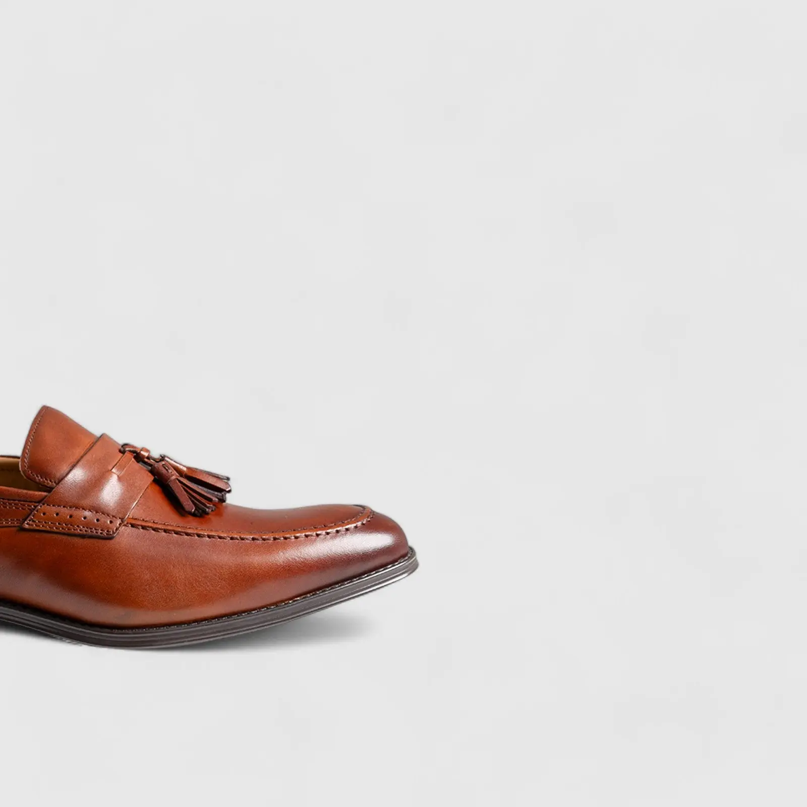 Amelio Tassel Slip On Tan 14265 F49 - Image 5