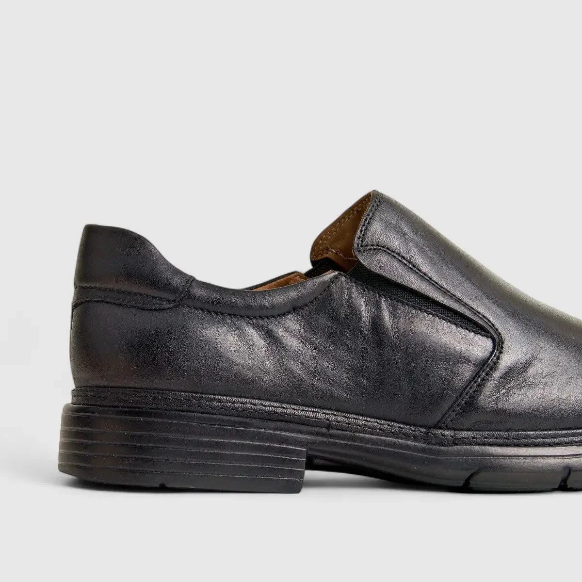 Anatomic Leather Comfort Slip On Black 868601 AN130 - Image 5