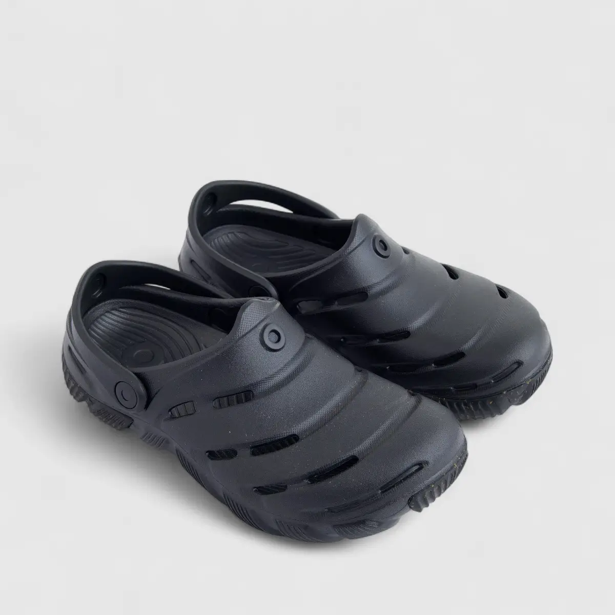 Bogs By Florsheim Men's Comfort Clog Boga 973455/001 Black BG1 - Image 2