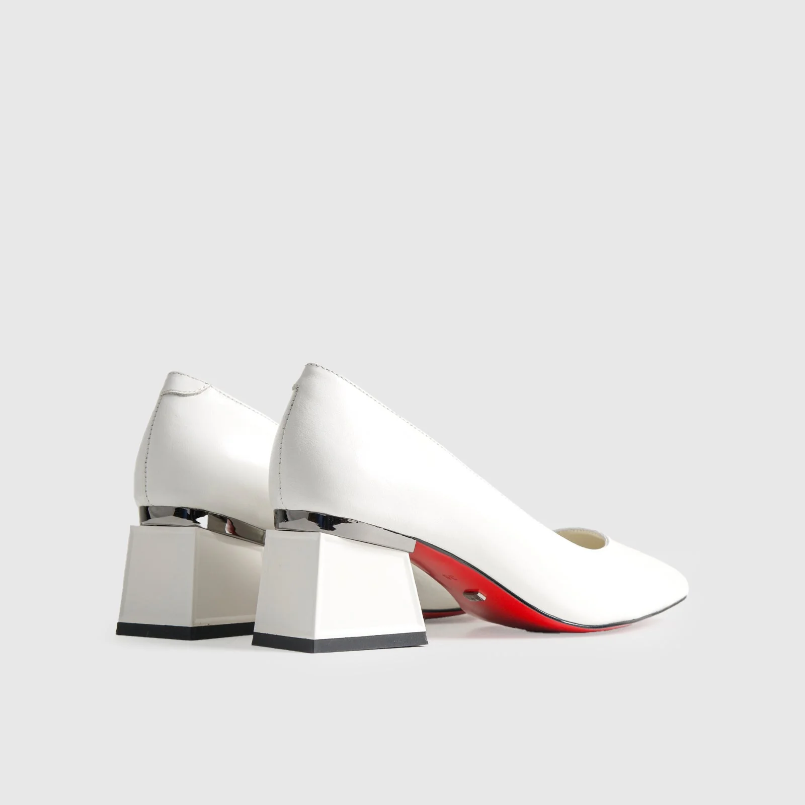 Bulbul Leather Block Heel Shoe White LAR6032 - Image 3