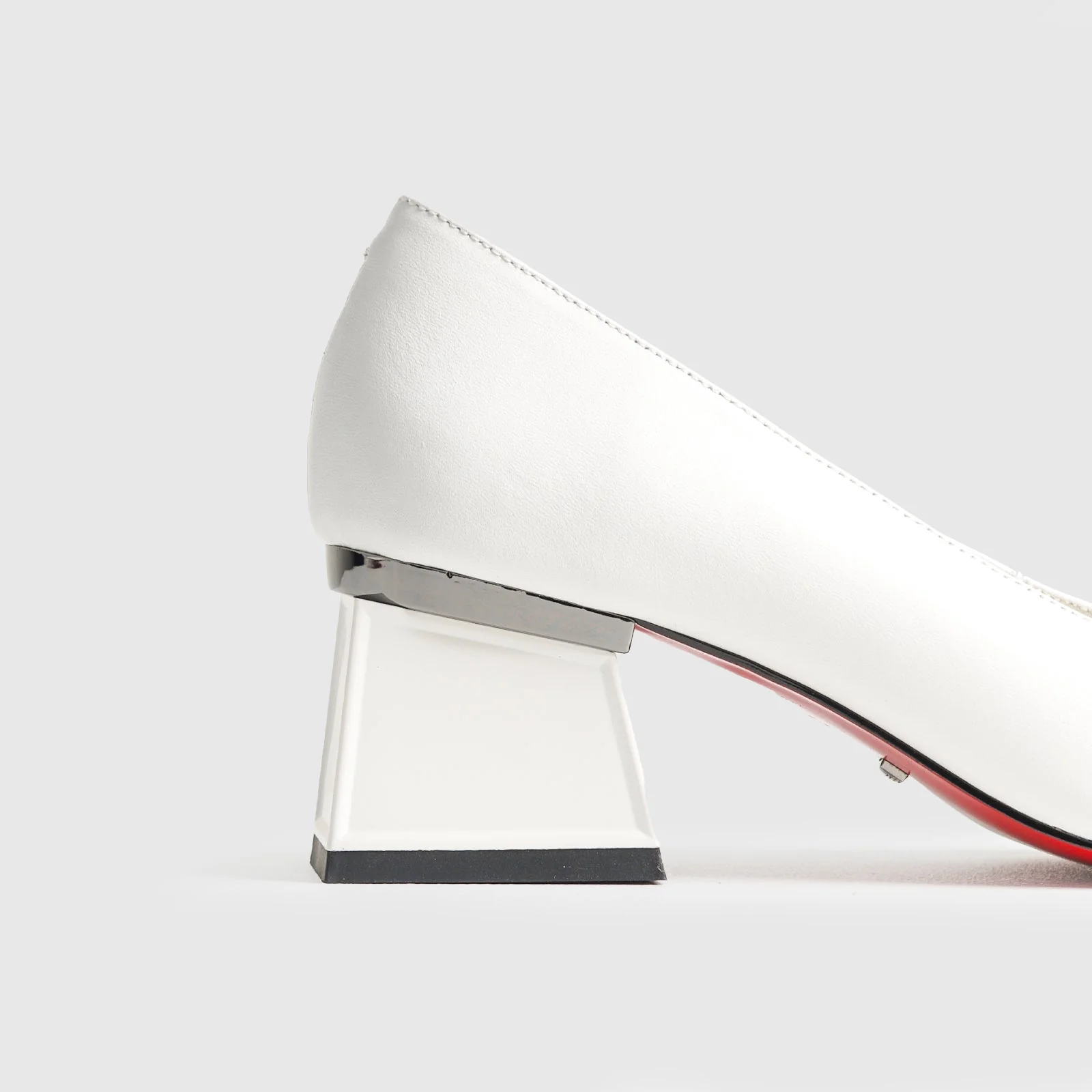 Bulbul Leather Block Heel Shoe White LAR6032 - Image 4