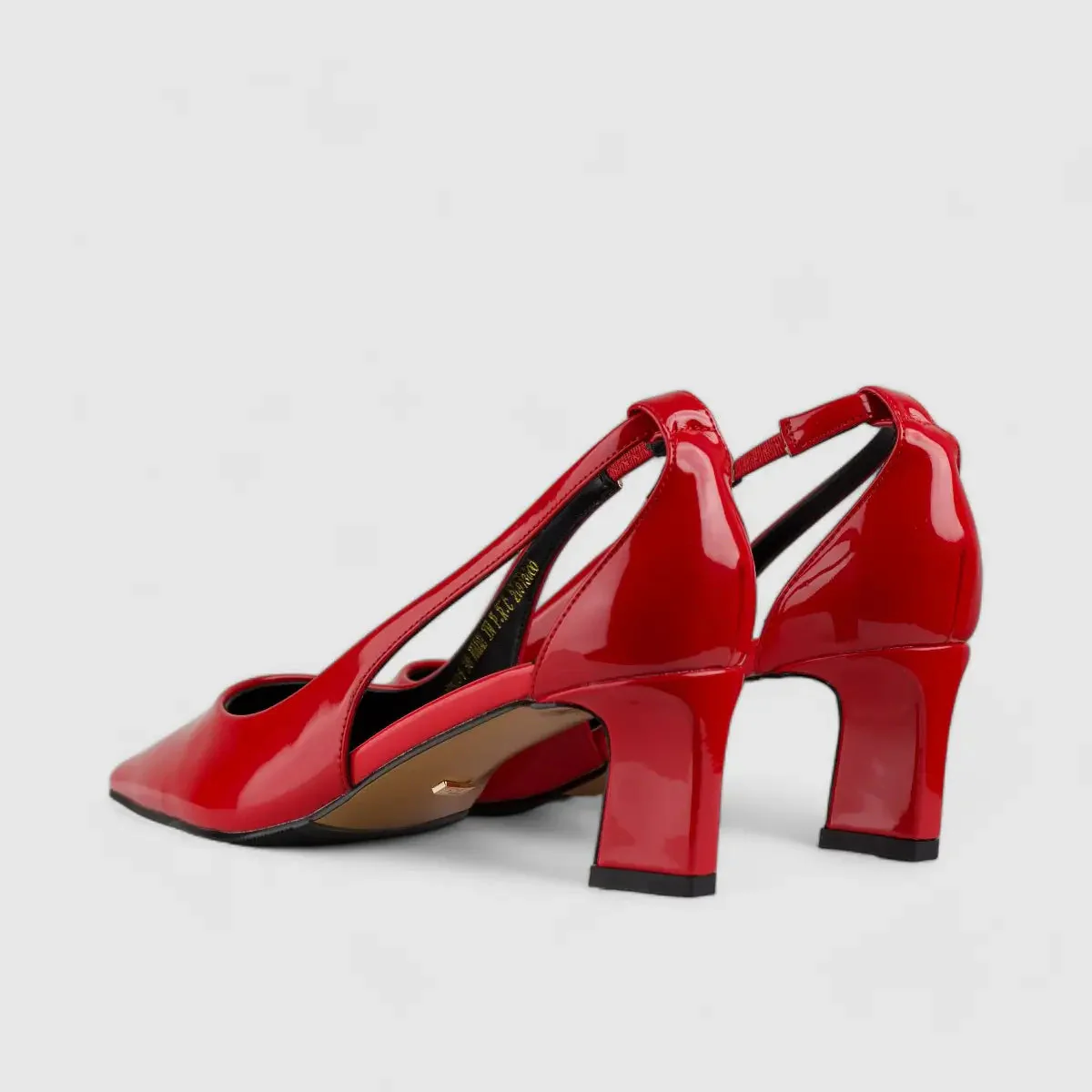 Bulbul Low Heel Court Shoe Black CAR5031 - Image 3