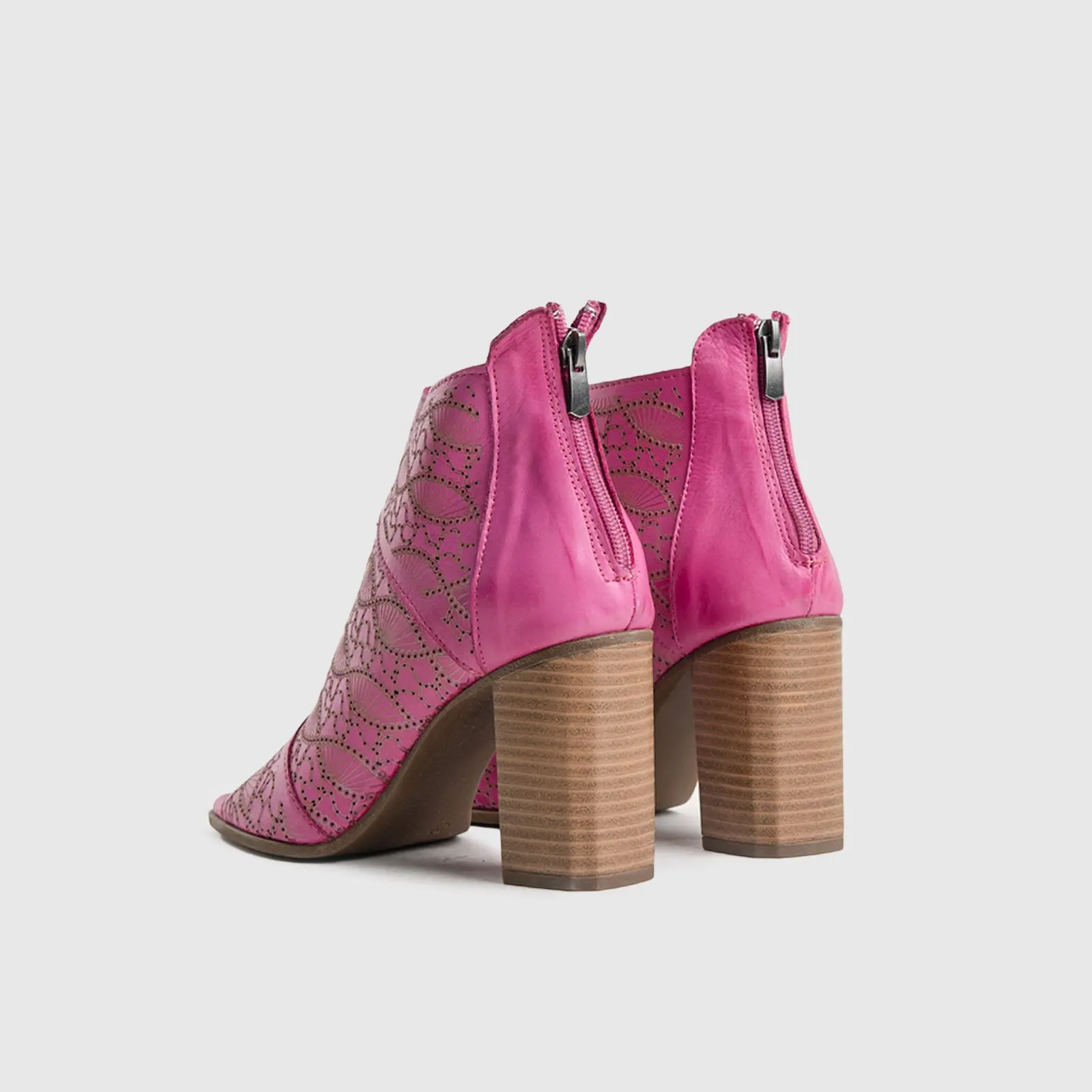 Comfort Block Heel Sandal Pink 8330 - Image 4