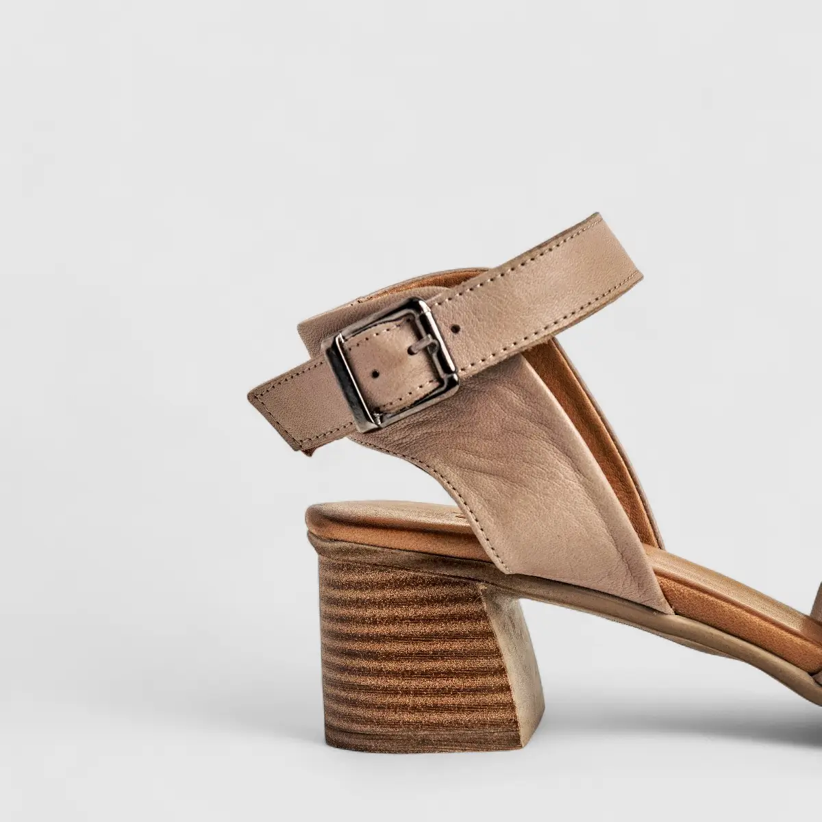 Dimato Ladies Leather Comfort Block Heel Sandal 002.9085 Beige DS213 - Image 4