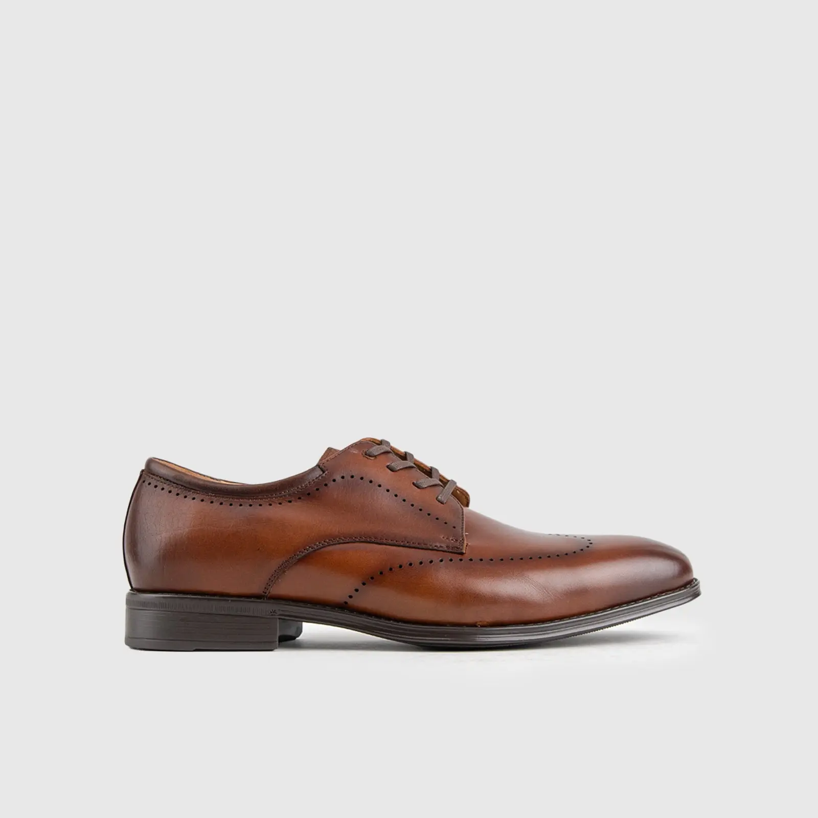 Florsheim Comfortech Men's Lace Up Amelio Perf Wing 14281/228 Cognac F51