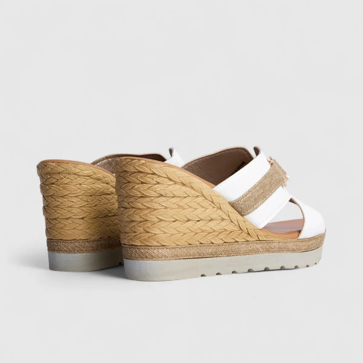 Inblu Ladies Comfort Slip On Wedge FG000040 White AL41 - Image 3