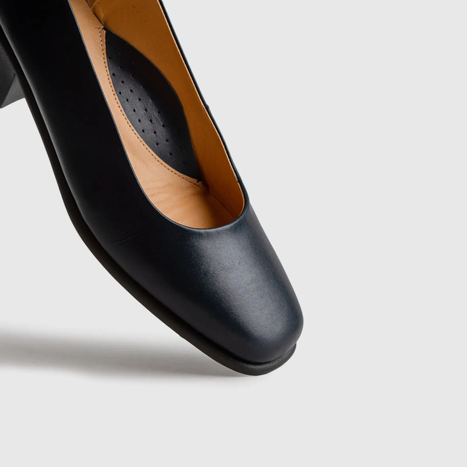 Comfort Block Heel 5625-02 - Image 5