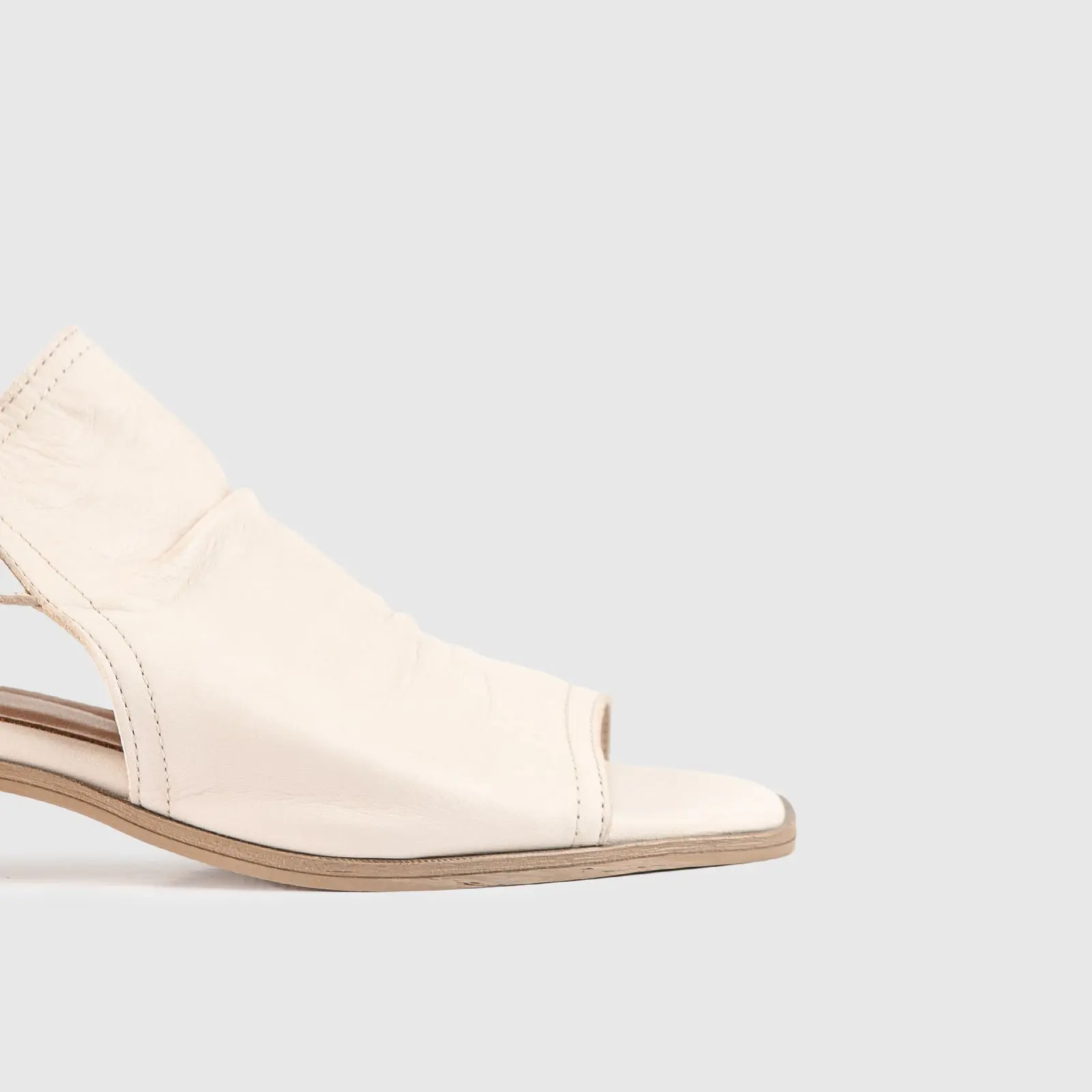 Leather Comfort Block Heel Sandal White 8821 - Image 5