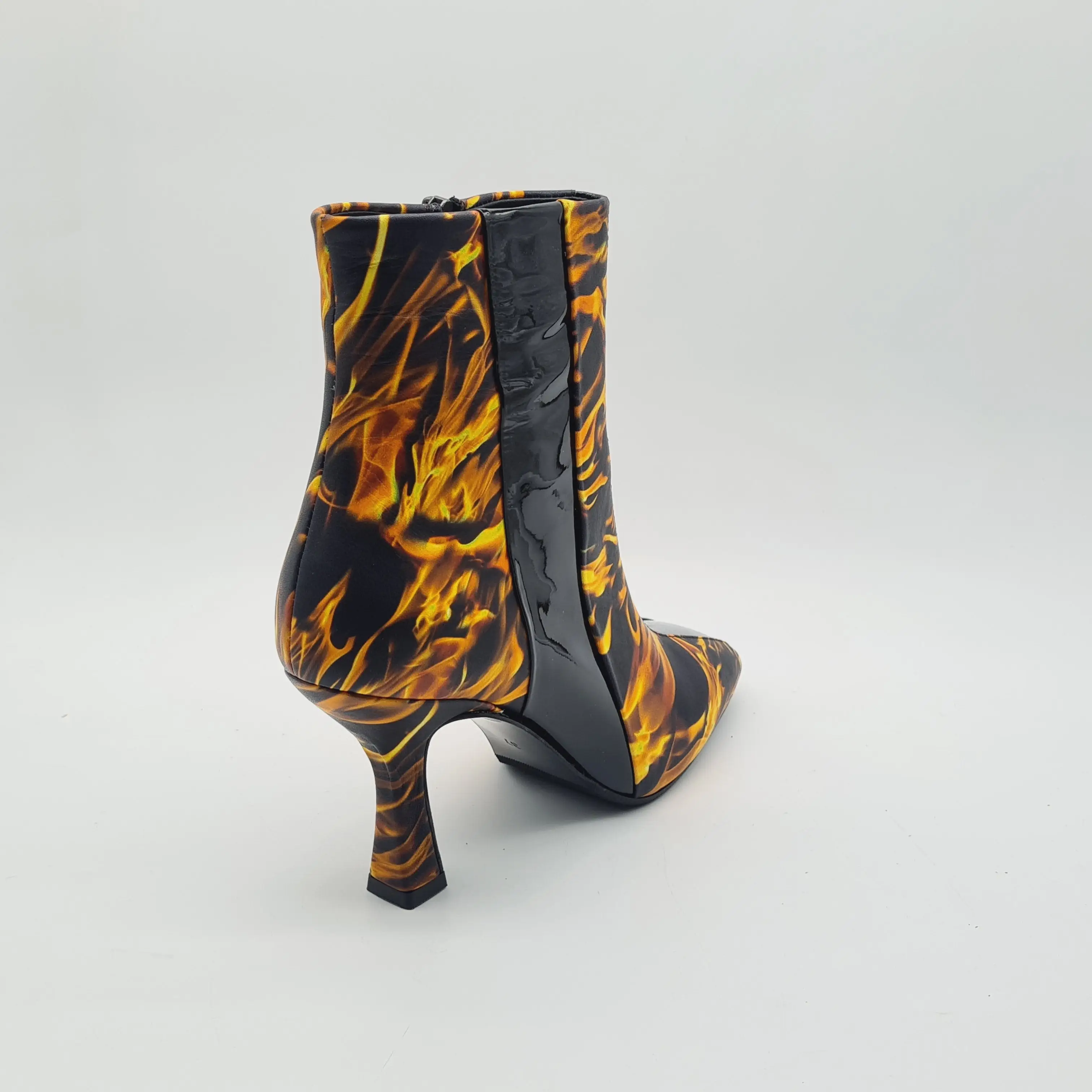 Fire Boots - 25254 - Image 3