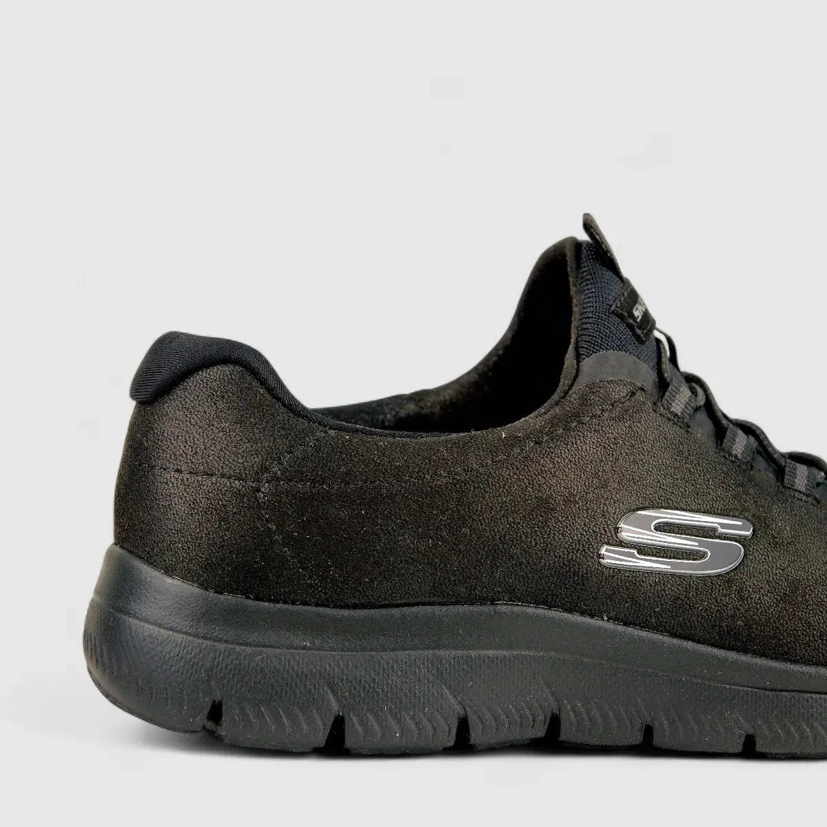 Skechers Ladies Comfort Sneaker Summits149200 Black SW58 - Image 4