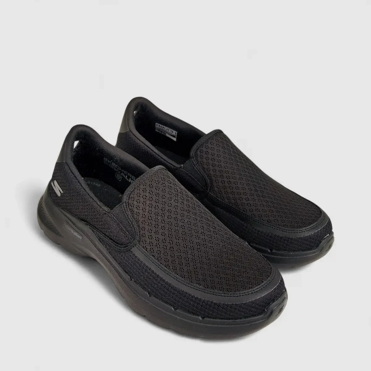 Skechers Men's Comfort Slip On Go Walk 6 216200 Black SM95 - Image 2