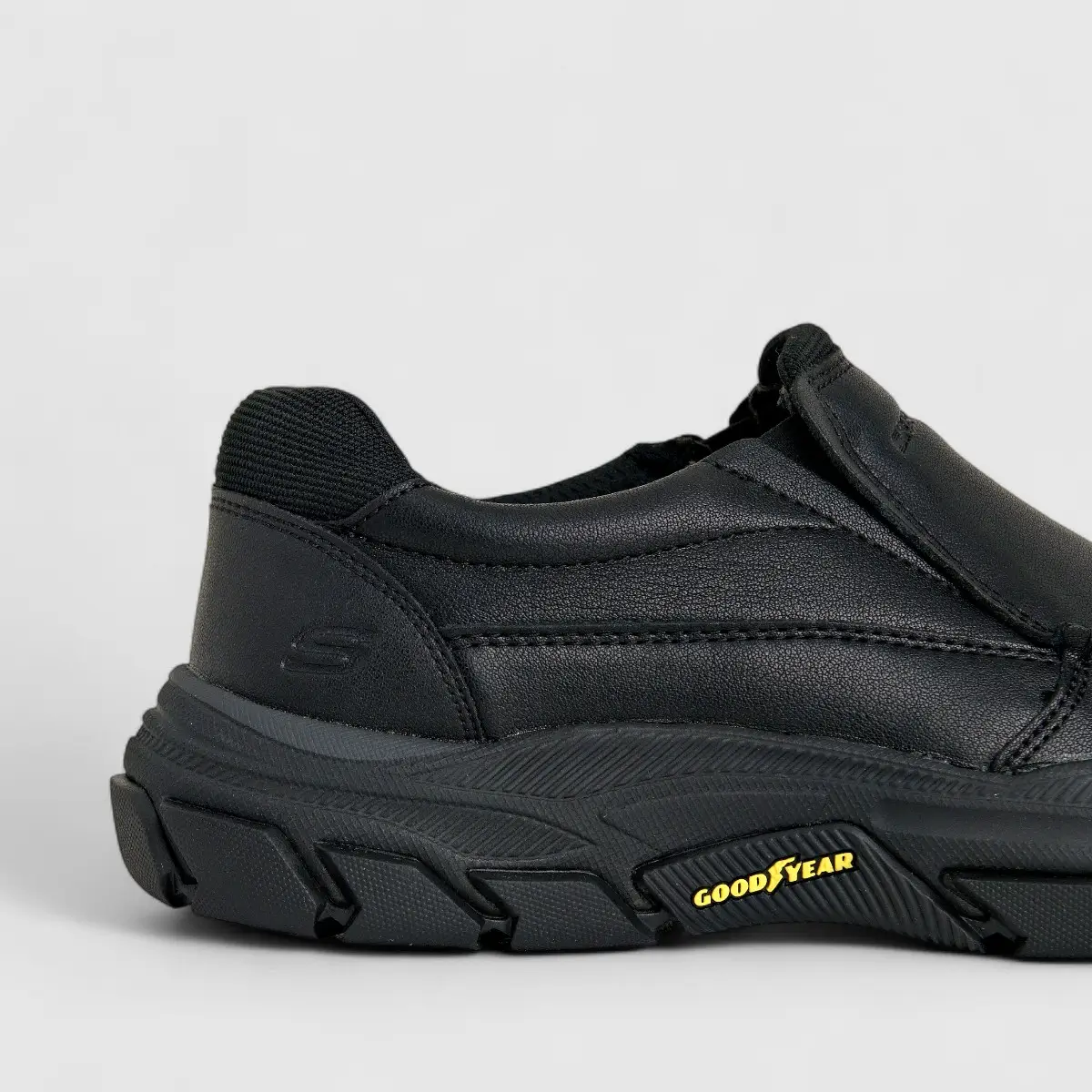 Skechers Men's Comfort Slip On Respected 204321 Black SM103 - Image 5