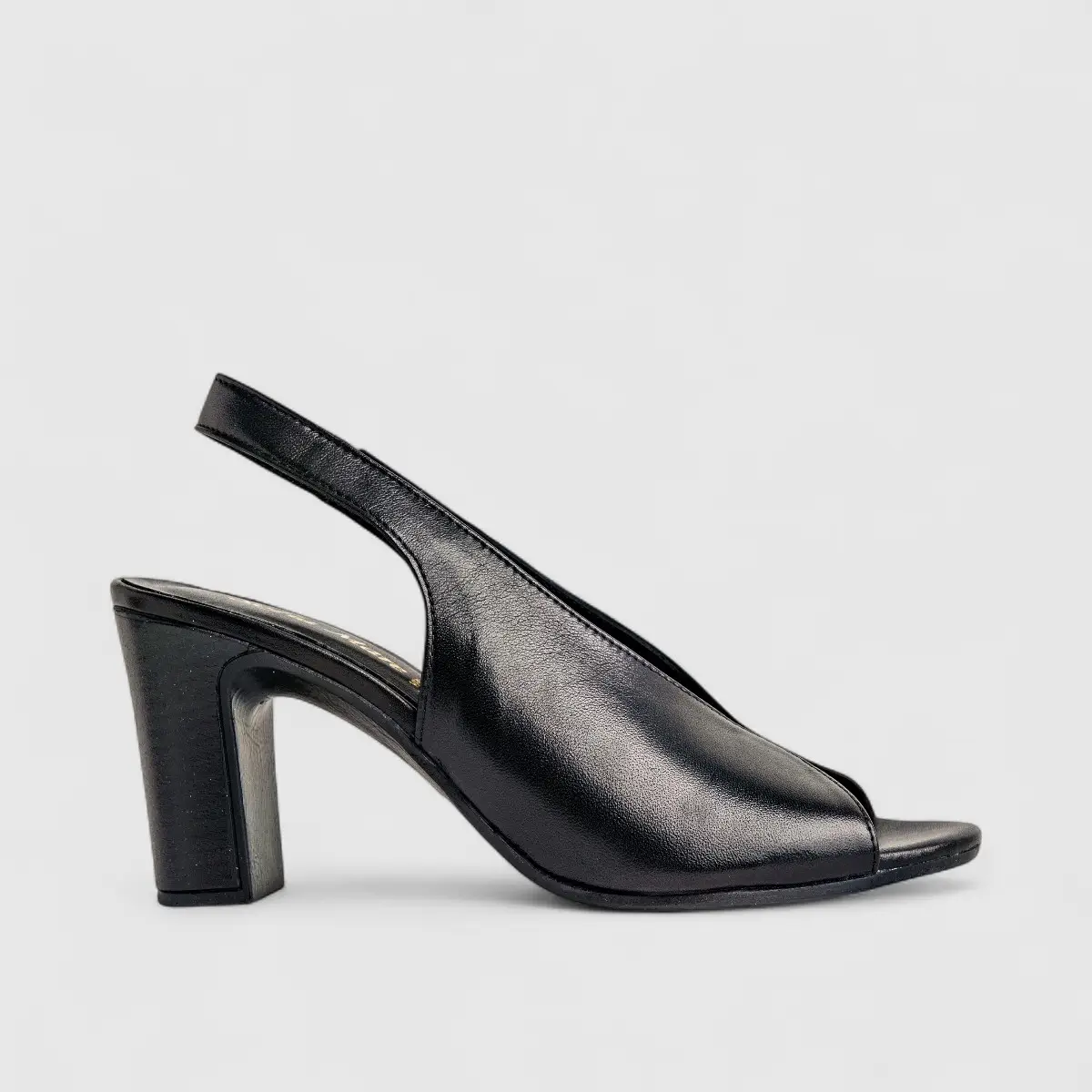 Sofia Mare Ladies Leather Comfort Block Heel Sandal 9070 Black SF76