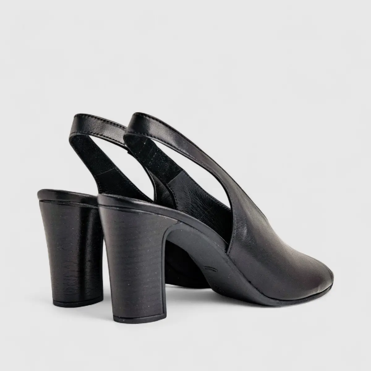 Sofia Mare Ladies Leather Comfort Block Heel Sandal 9070 Black SF76 - Image 3
