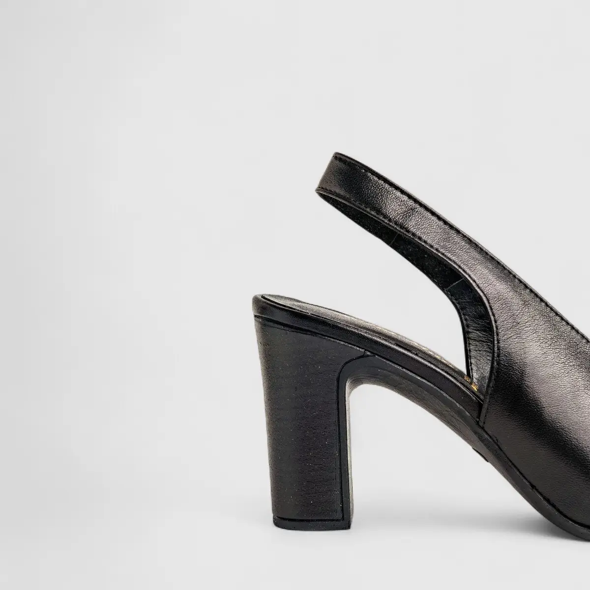 Sofia Mare Ladies Leather Comfort Block Heel Sandal 9070 Black SF76 - Image 4