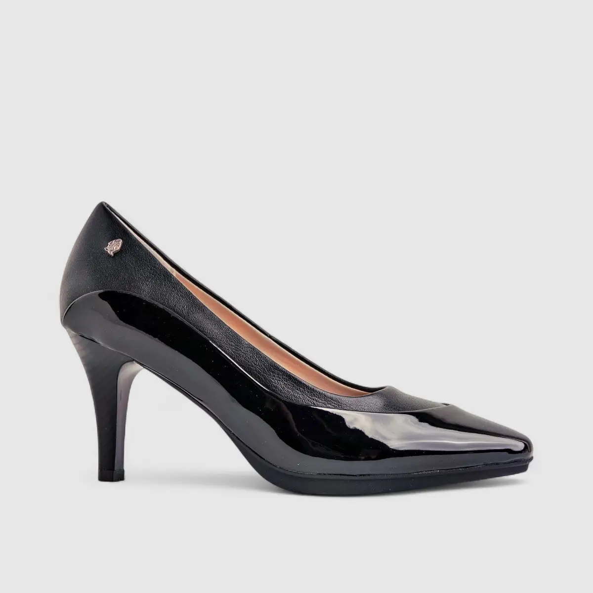 Hush Puppies Soft Style Ladies Court Shoe Philana SSL015648 Black SS270